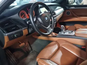 2011 بي أم دابليو اكس - 6 M50i