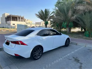 2015 لكزس اي اس IS 250