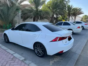 2015 لكزس اي اس IS 250