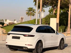 2020 Porsche Cayenne GTS