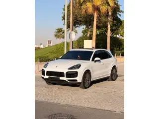 2020 Porsche Cayenne in Dubai used car