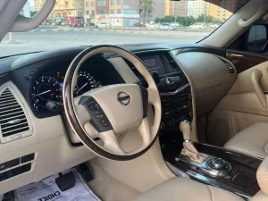 2014 نيسان باترول LE Platinum city