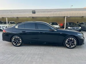 2024 بي أم دابليو الفئة - 5 520i