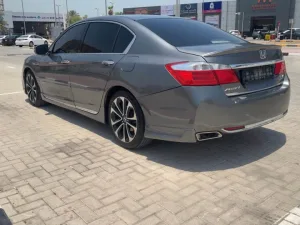 2016 هوندا أكورد Sport Special Edition