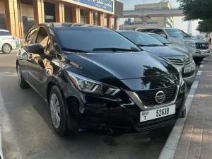 2021 Nissan Versa SR