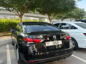 2021 Nissan Versa SR