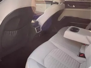 2023 كيا كي ٥ EX