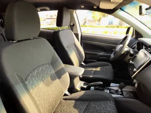 2024 Mitsubishi ASX ES