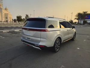 2023 Kia Carens Luxury