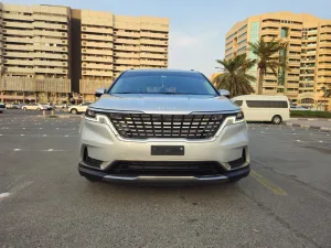 2023 Kia Carens Luxury