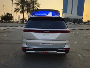 2023 Kia Carens Luxury