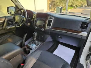 2018 Mitsubishi Pajero GT