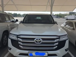 2024 Toyota Land Cruiser EXR