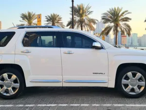 2014 جي أم سي ترين Denali
