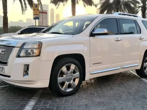 2014 جي أم سي ترين Denali