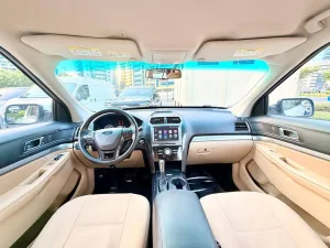 2017 Ford Explorer XLT Sport