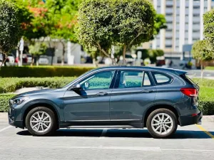 2022 BMW x1 sDrive20i