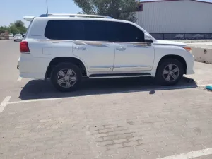 2015 Toyota Land Cruiser VXR