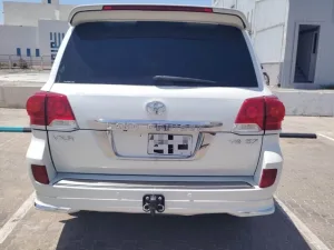 2015 Toyota Land Cruiser VXR