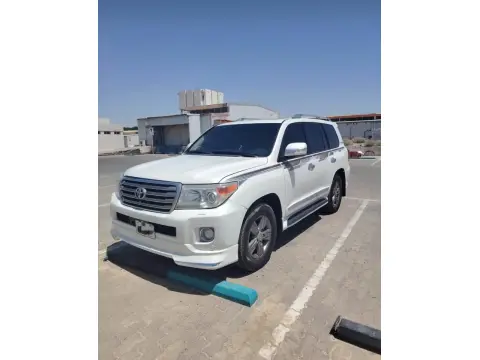 2015 Toyota Land Cruiser VXR