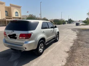 2008 Toyota Fortuner SR5