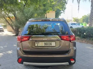 2016 Mitsubishi Outlander SE