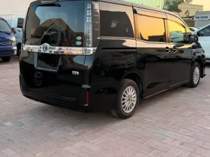 2015 Toyota Voxy