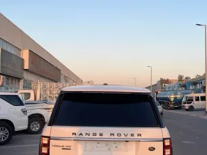 2014 Land Rover Range Rover HSE