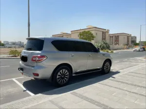 2014 Nissan Patrol LE Platinum city
