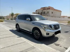 2014 Nissan Patrol LE Platinum city