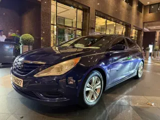 2013 Hyundai Sonata في Dubai سيارة مستعملة