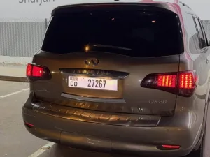 2017 Infiniti QX80 Premium select