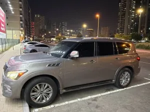 2017 Infiniti QX80 Premium select