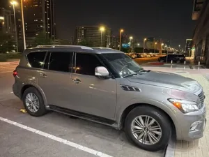 2017 Infiniti QX80 Premium select