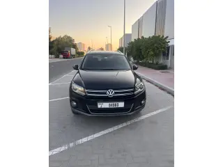 2015 Volkswagen Tiguan في Dubai سيارة مستعملة