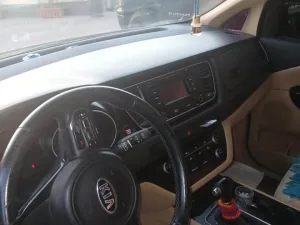 2016 Kia Carnival LX