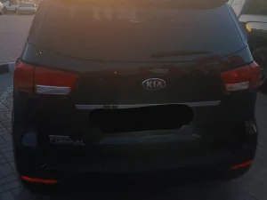 2016 Kia Carnival LX
