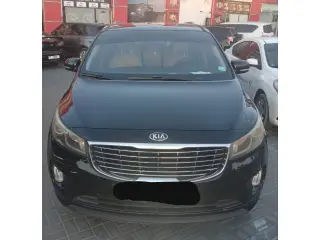 2016 Kia Carnival في Ajman سيارة مستعملة