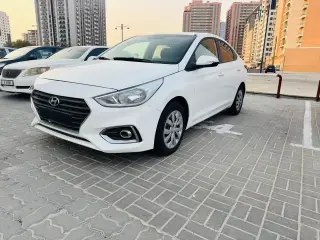 2021 Hyundai Accent في Dubai سيارة مستعملة