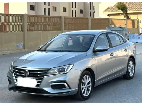 2022 ام جي ٥ No Trim