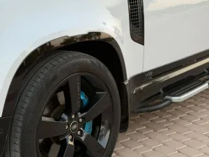 2022 Land Rover Defender 110 SE