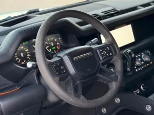 2022 Land Rover Defender 110 SE