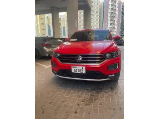 2021 Volkswagen T Roc في Ajman سيارة مستعملة