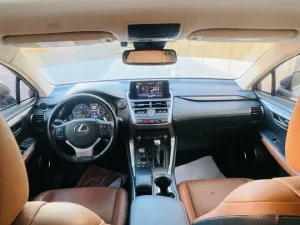 2019 لكزس NX - ان اكس NX300