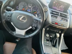 2019 لكزس NX - ان اكس NX300