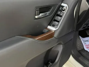 2022 Toyota Land Cruiser GXR