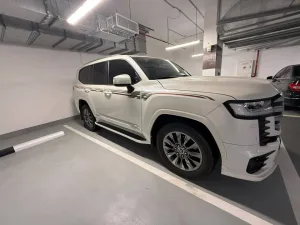 2022 Toyota Land Cruiser GXR