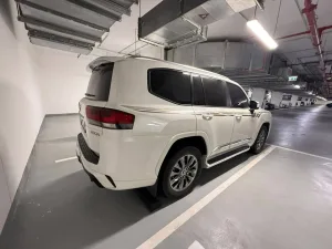 2022 Toyota Land Cruiser GXR