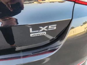 2021 كيا كي ٥ LXS