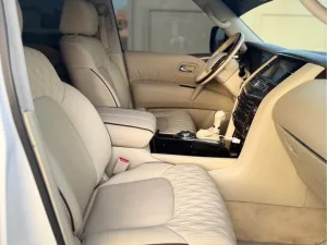 2010 Nissan Patrol LE